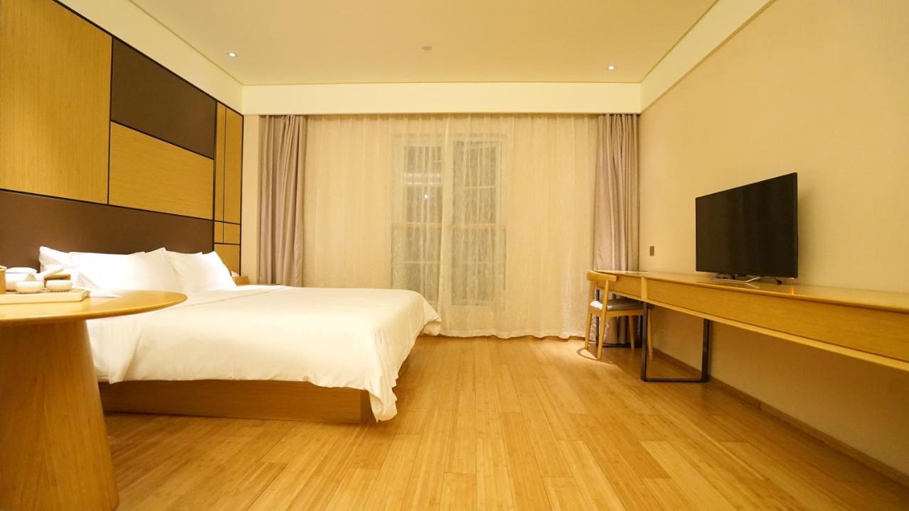 Ji Hotel Shanghai Railway Station West Tianmu Road Exterior foto
